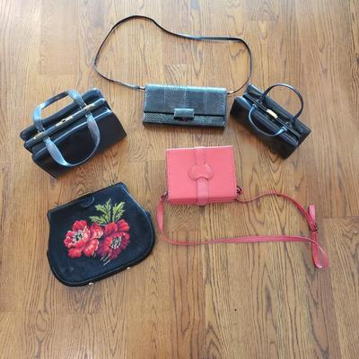 Vintage Purses Incl. Koret, Whiting & Davis and more (MB-KD)