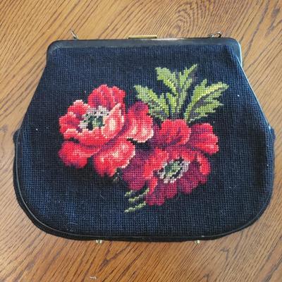 Vintage Purses Incl. Koret, Whiting & Davis and more (MB-KD)