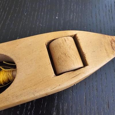 Wooden Pestle & Boat Style Weaving Shuttle (LR-JS)