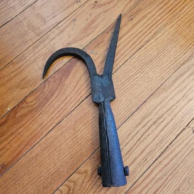 Powder Horn & Pike Head (LR-JS)