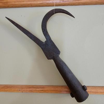 Powder Horn & Pike Head (LR-JS)