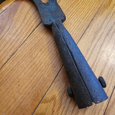 Powder Horn & Pike Head (LR-JS)