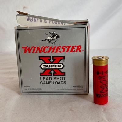 Miscellaneous Shotgun Shells and Bag (MB-DZ)