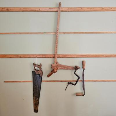 Assortment of Vintage Hand Tools (LR-JS)