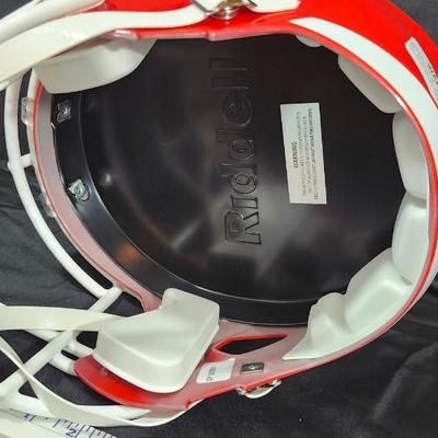 Clyde Edwards-Helaire Autographed Proline (Authentic) Kansas City Chiefs Helmet with Beckett Witnessed