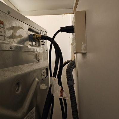 Whirlpool Duet Sport Washer (L-JS)