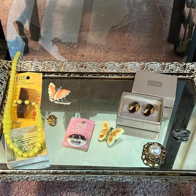 Perfume Bottles, Vintage Jewelry, and Misc Items Lot
