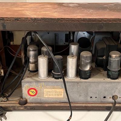 Vintage Motorola Tub Radio