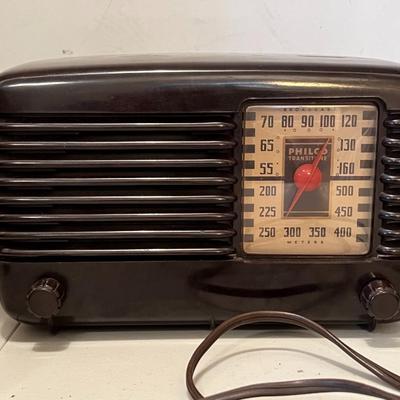 Vintage Philco Transitone Tube Radio