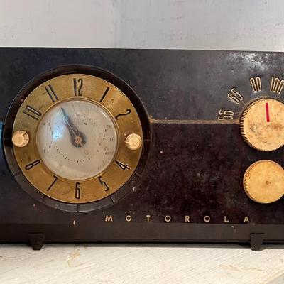 Vintage Motorola Tube Radio Model 55C