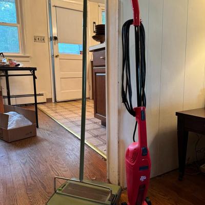 Stick Vacuum Lot