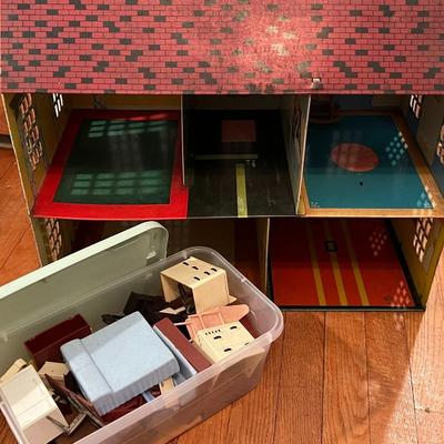 Vintage Tin Litho 5-Room 2-Story Colonial Dollhouse w/ Furniture