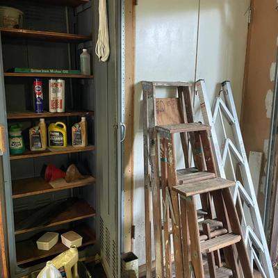 Ladders Lot