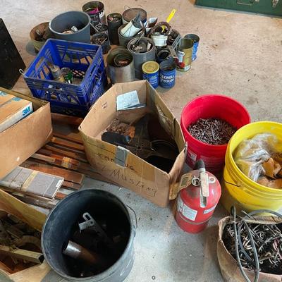 Misc Garage Lot 6