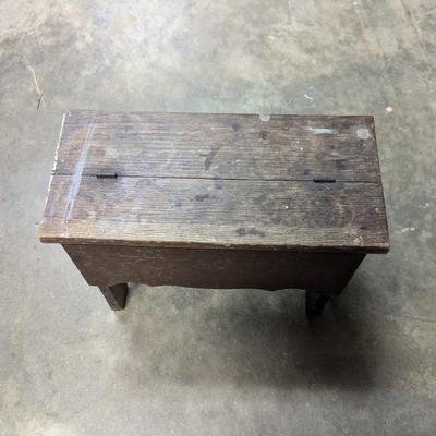 Vintage Wooden Shoe Shine Box With Horsehair Brushes