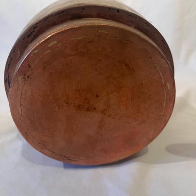 Two Copper Kettles (O-MG)