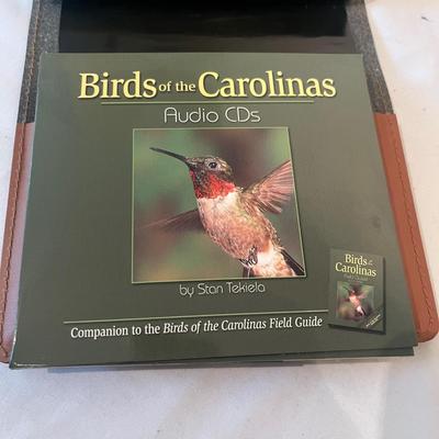 Bushnell Legend Series Binoculars & Bird Book (O-MG)