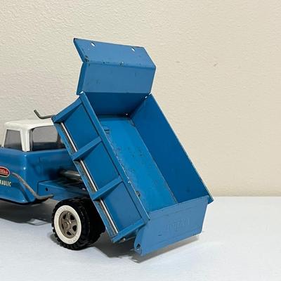 TONKA ~ Hydraulic Metal Dump Truck