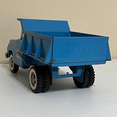 TONKA ~ Hydraulic Metal Dump Truck