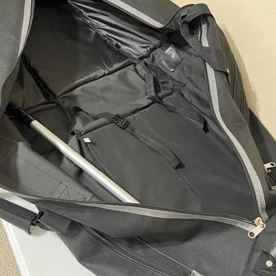 CADDY DADDY ~ Soft Black Golf Travel Bag ~ NEW