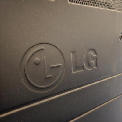 LG 55" Flat Screen TV w/Base (LR-JS)