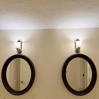 Pair of Large Mirrors in Wooden Frames (BO-DZ)