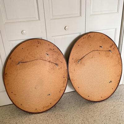 Pair of Large Mirrors in Wooden Frames (BO-DZ)