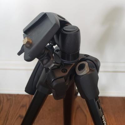 SlIK Monopod and a Manfrotto Tri Pod (P-KD)