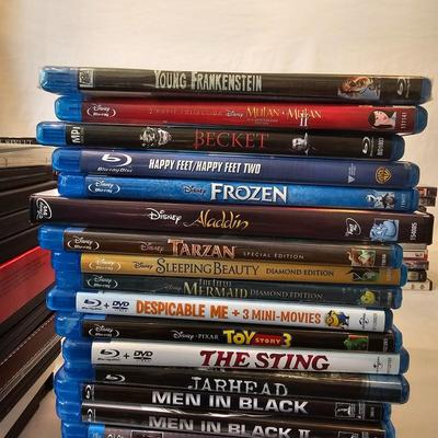 Collection of DVD & Blu-Ray Movies (LR-JS)