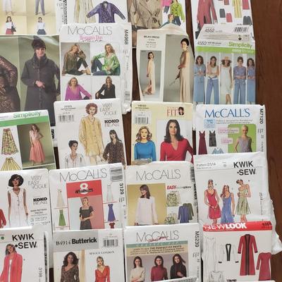 McCall's, Simplicity, Butterick and Kwik Sew Sewing Patterns (P-KD)