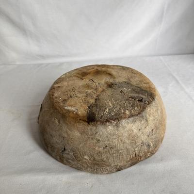 Primitive Wooden Bowls (P-DZ)