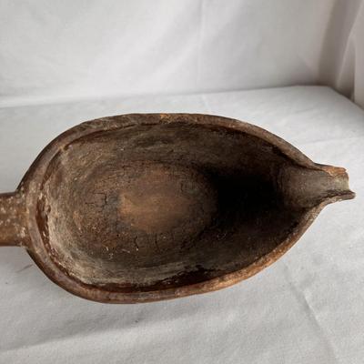 Primitive Wooden Bowls (P-DZ)