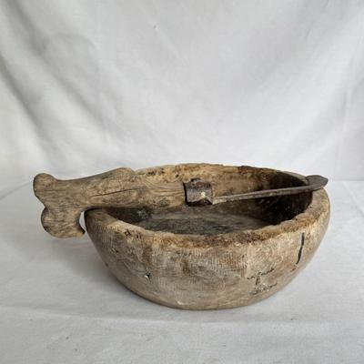 Primitive Wooden Bowls (P-DZ)