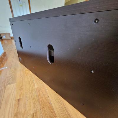 Laurier Entertainment Stand (LR-JS)