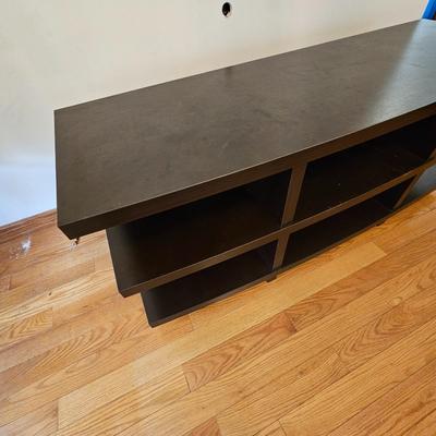Laurier Entertainment Stand (LR-JS)