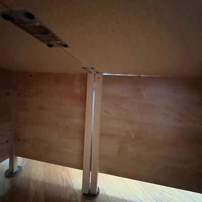 Corner Computer Desk (O-MG)