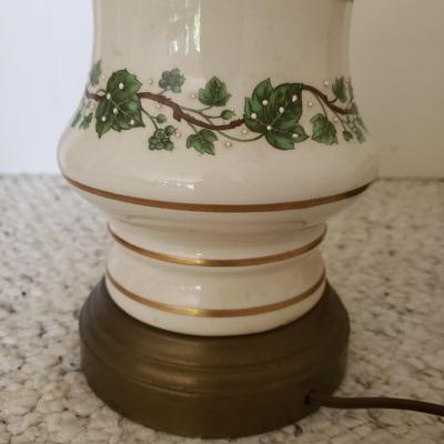 Two Matching Ivy Pattern Porcelain Lamps (BB-KD)