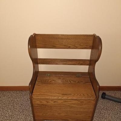 Bench w/ Storage