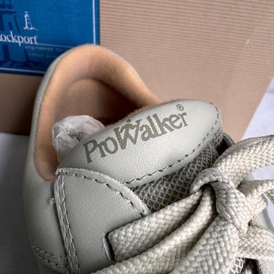 Clarks and Rockport New in Box Men’s Shoes - Sizes 9 1/2 and 10 (PC-DZ)