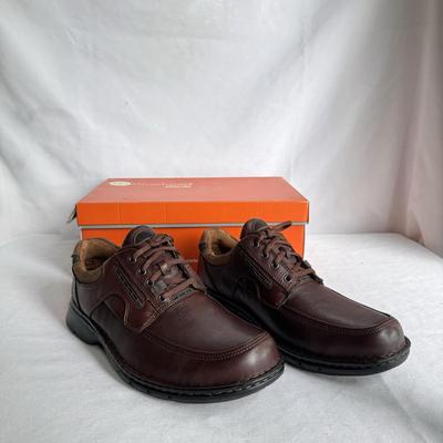 Clarks and Rockport New in Box Men’s Shoes - Sizes 9 1/2 and 10 (PC-DZ)