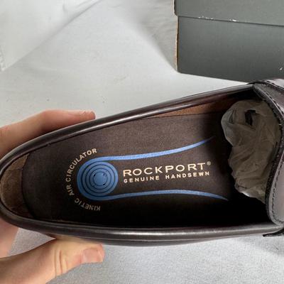 Clarks and Rockport New in Box Men’s Shoes - Sizes 9 1/2 and 10 (PC-DZ)