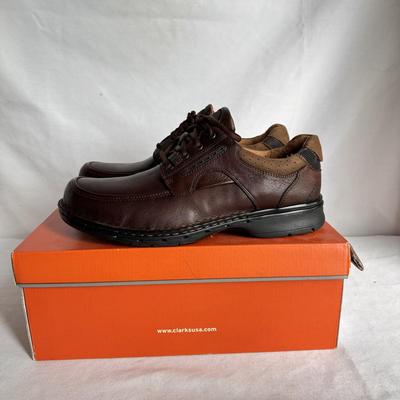 Clarks and Rockport New in Box Men’s Shoes - Sizes 9 1/2 and 10 (PC-DZ)