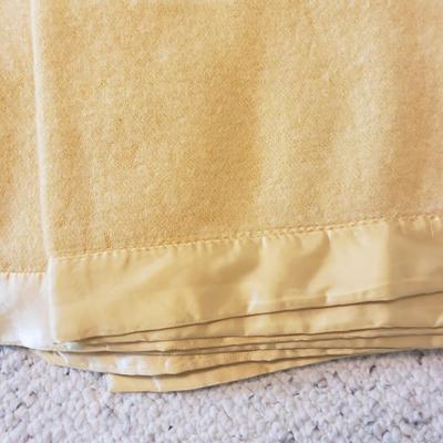 Four Twin Wool Blankets by Kenwood and Faribo (BB-KD)