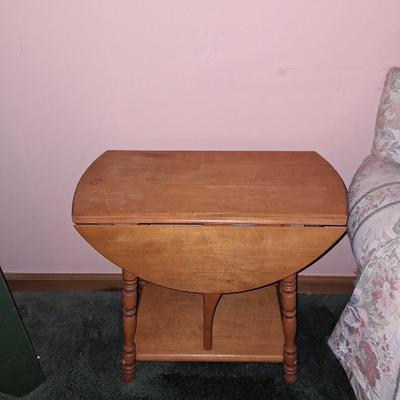 Magazine Table