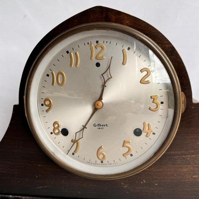 Gilbert Mantel Clock and Seth Thomas Clock (L-DZ)
