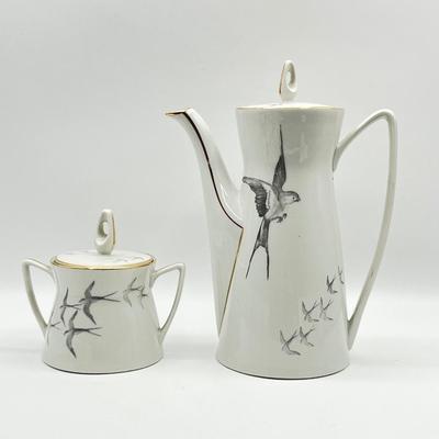 WALDAU ~ Bavaria ~ Fourteen (14) Piece Porcelain Tea Set