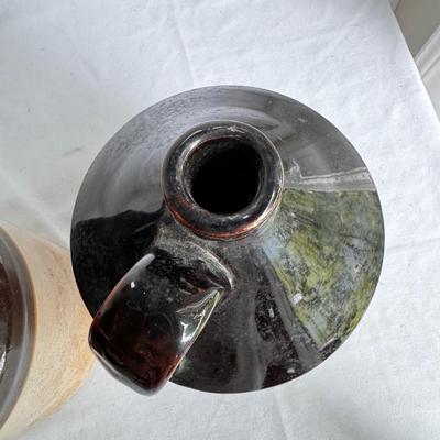 Vintage Stoneware Cream Jugs (L-DZ)