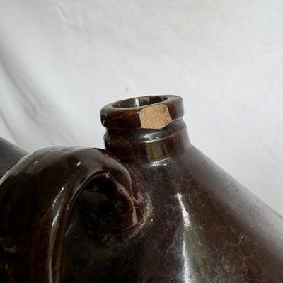 Vintage Stoneware Cream Jugs (L-DZ)