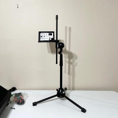 SINGTRIX ~ Portable Karaoke Bundle