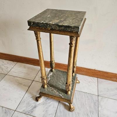 French Provincial Marble Top Table & Lamp (LR-JS)